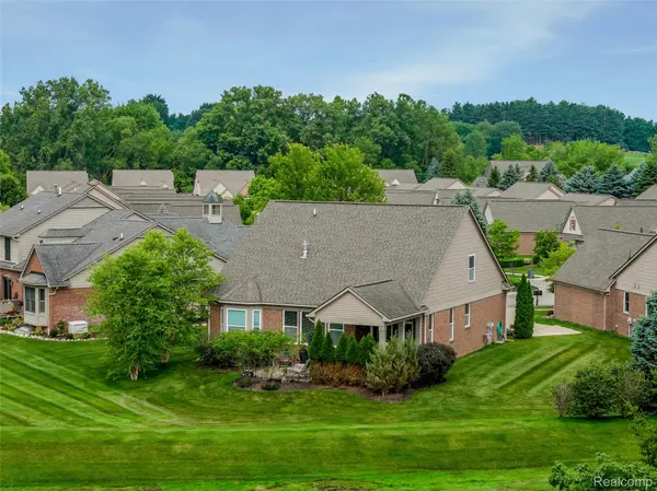 4011 Ardsley CT, Independence Charter Township, MI 48348