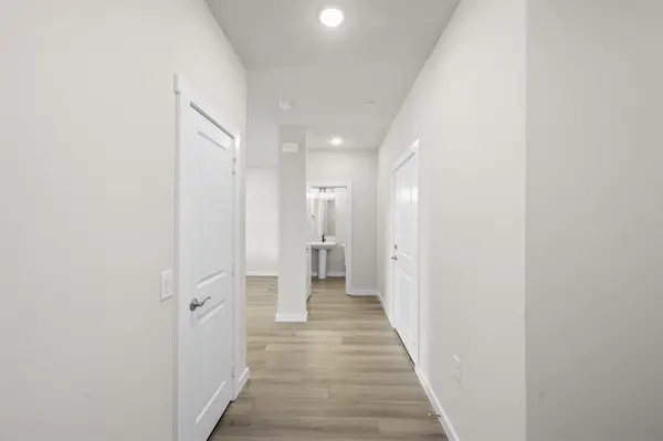 4615 Hawks Trail, Oak Point, TX 75068
