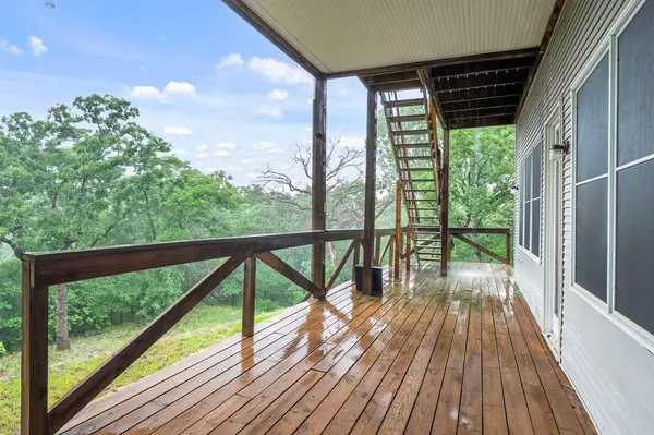 10080 Arvin Hill Road, Aubrey, TX 76227
