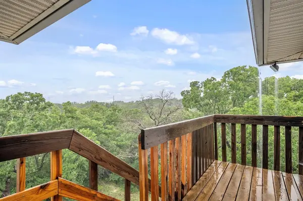 10080 Arvin Hill Road, Aubrey, TX 76227