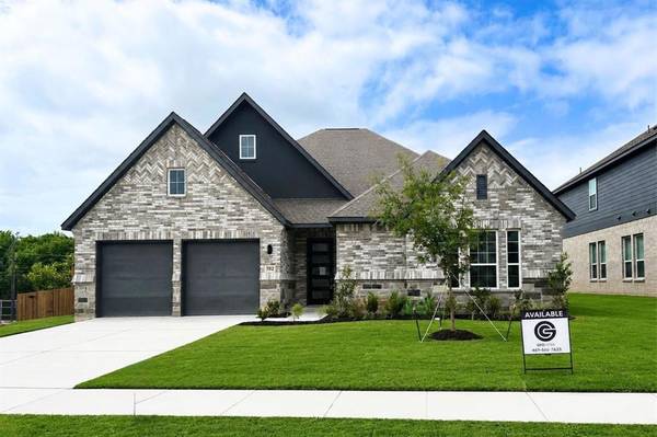 302 Alicia Court, Mansfield, TX 76063