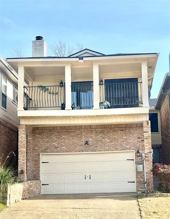 5709 Southern Cross Drive, Rockwall, TX 75032