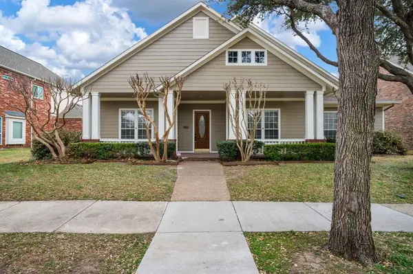 1806 E Branch Hollow Drive, Carrollton, TX 75007
