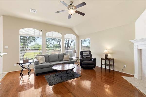 3724 Ranchman Boulevard, Denton, TX 76210