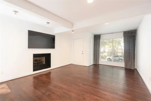 4122 Travis Street #10, Dallas, TX 75204