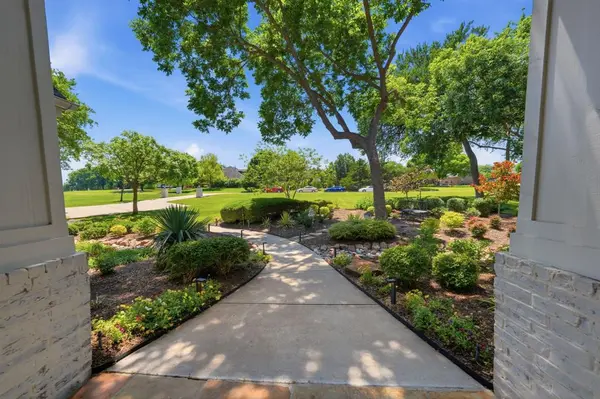 1860 Mary Lee Lane, Lucas, TX 75002