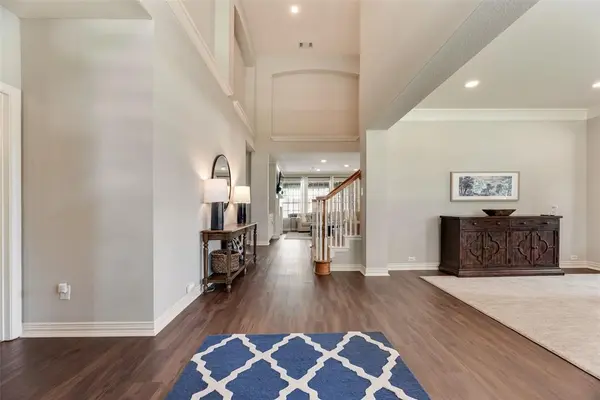 6802 Lochmoor Lane, Garland, TX 75044
