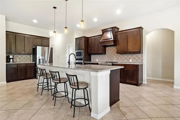 107 High Country Road, Decatur, TX 76234