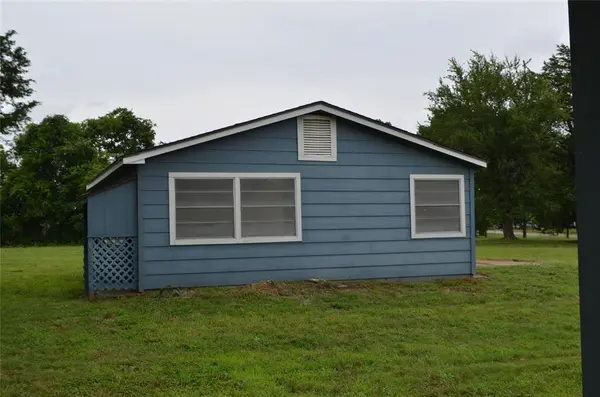 2020 Gage Road, Cleburne, TX 76031
