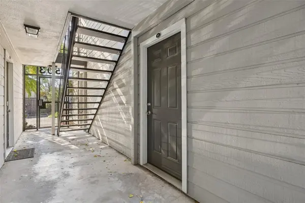 1503 N Garrett Avenue #111, Dallas, TX 75206