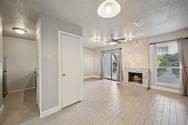 1503 N Garrett Avenue #111, Dallas, TX 75206
