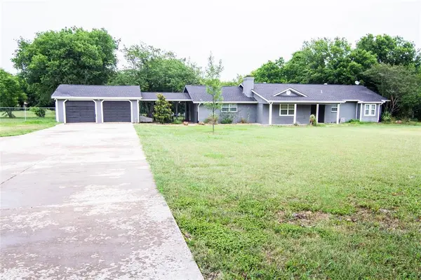 1211 Mcalpin Road, Midlothian, TX 76065