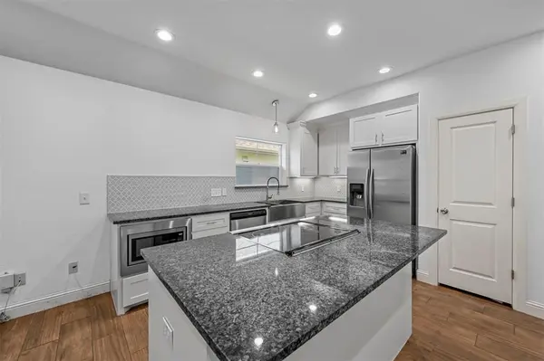 607 E Carter Street #607, Sherman, TX 75090