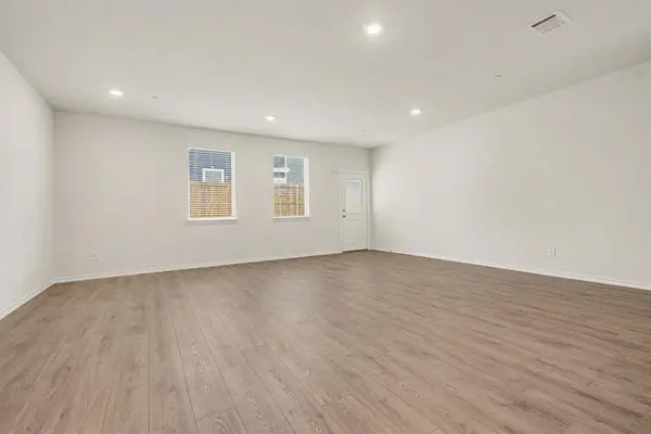 125 Arbor Drive, Princeton, TX 75407
