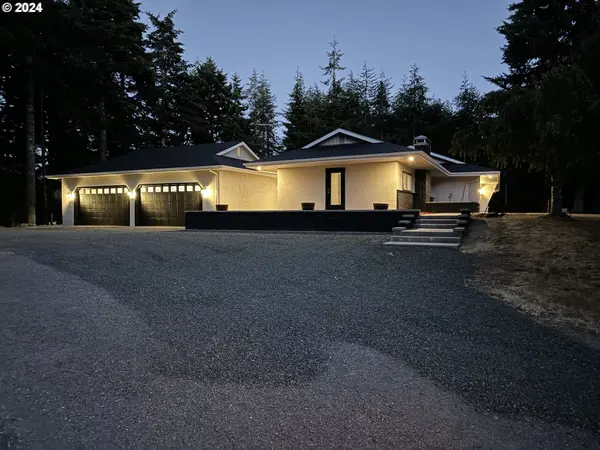 56188 PROSPER JUNCTION RD, Bandon, OR 97411