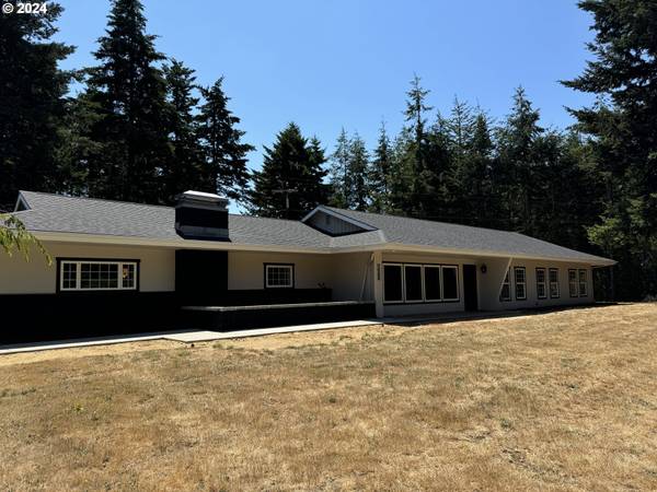 56188 PROSPER JUNCTION RD, Bandon, OR 97411