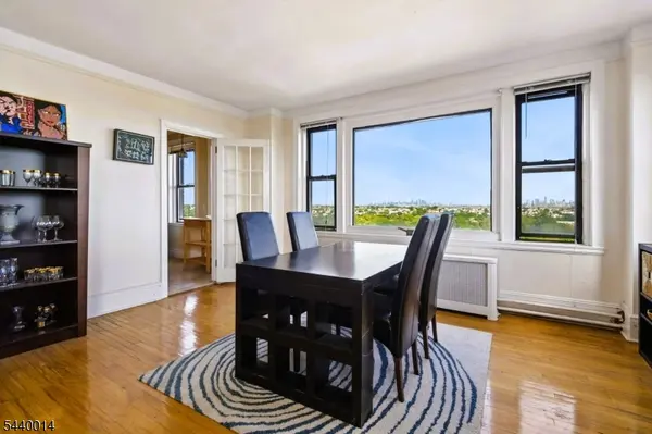 375 Mt Prospect Ave #7DE, Newark City, NJ 07104
