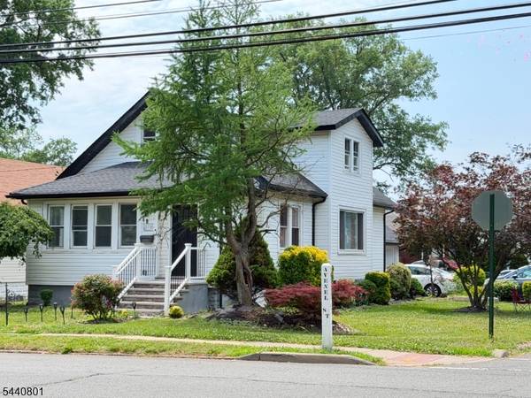 273 Avenel St, Woodbridge Twp., NJ 07001