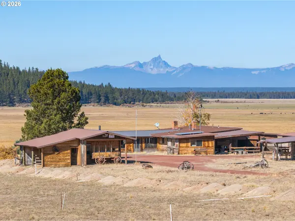 300 49 Rd Silverlake Hwy, Chiloquin, OR 97624