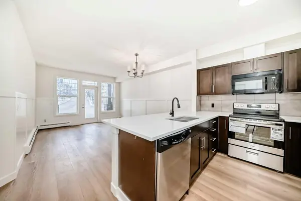22 Panatella RD NW #101, Calgary, AB T3K 0V4