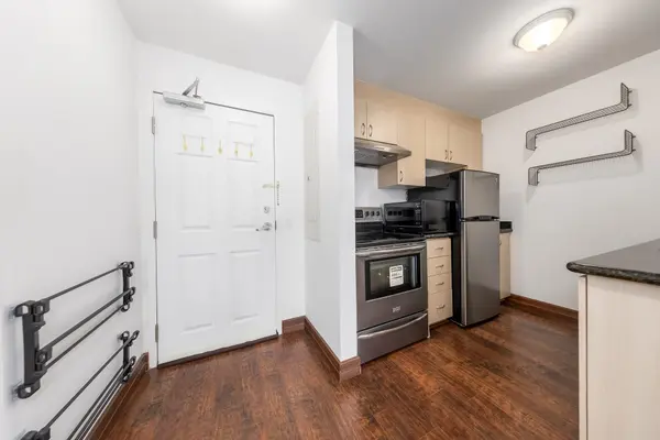 15 Maplewood AVE #PH 5, Toronto C03, ON M6C 4B4
