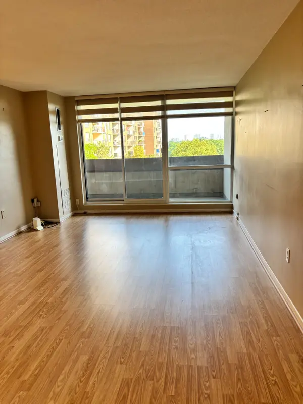 100 Canyon AVE #508, Toronto C06, ON M3H 5T9