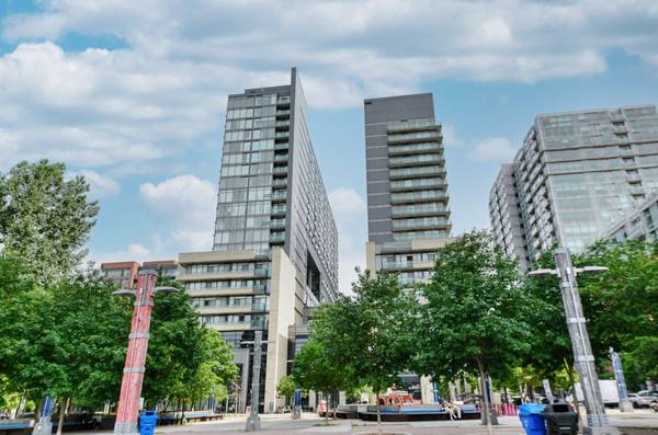 36 Lisgar ST #1511, Toronto C01, ON M6J 0C7