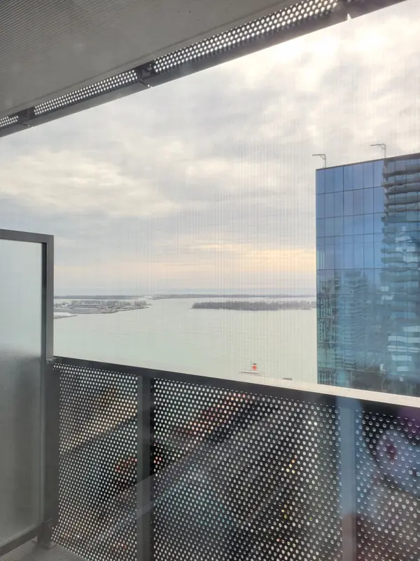 138 Downes ST #3610, Toronto C08, ON M5E 0E4