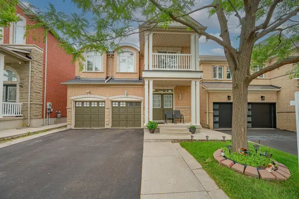 14 Maddybeth CRES, Brampton, ON L6Y 5R7