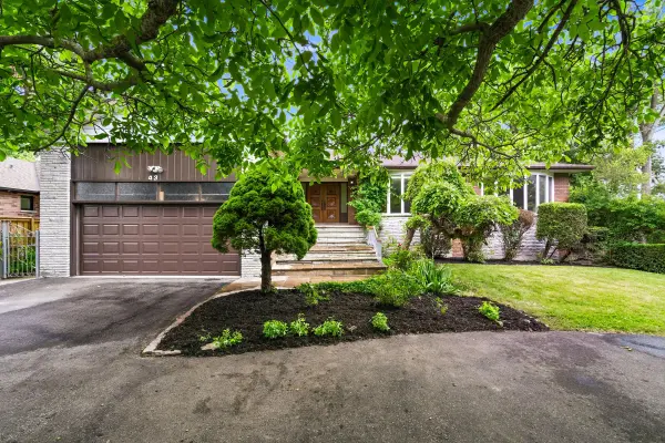 43 Braecrest AVE, Toronto W09, ON M9P 1Z6