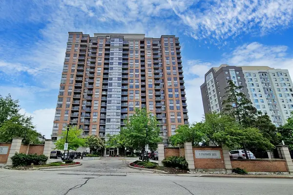 55 Strathaven DR #708, Mississauga, ON L5R 4G9