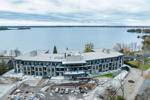 99 Louisa ST #302, Kawartha Lakes, ON K0M 1N0