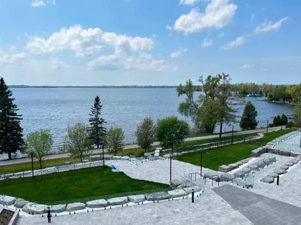 99 Louisa ST #302, Kawartha Lakes, ON K0M 1N0