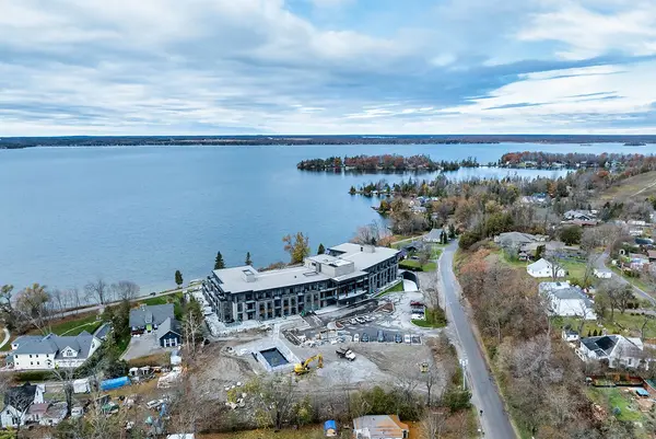 99 Louisa ST #302, Kawartha Lakes, ON K0M 1N0