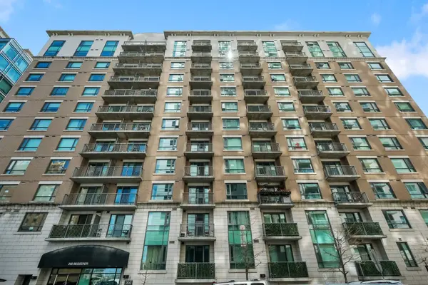 200 BESSERER ST #512, Lower Town - Sandy Hill, ON K1N 0A7