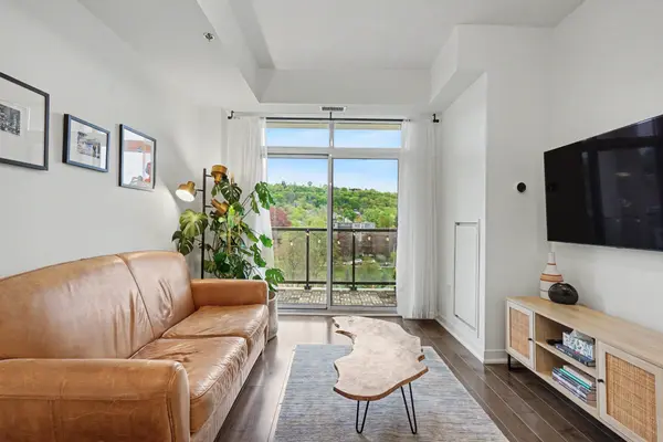 90 Charlton AVE W #706, Hamilton, ON L8P 0B4