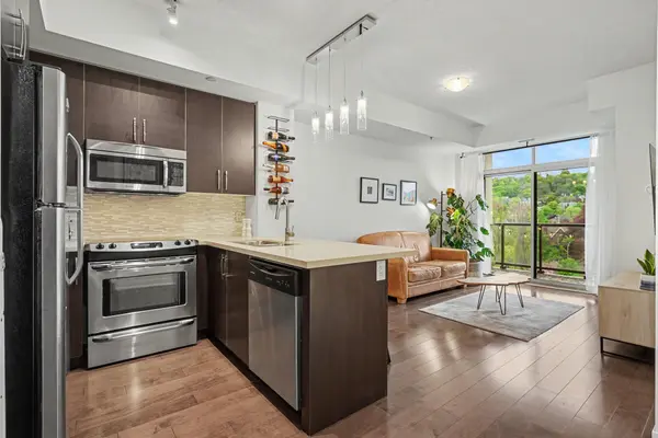 90 Charlton AVE W #706, Hamilton, ON L8P 0B4