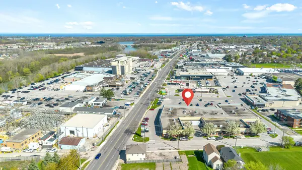 318 ONTARIO ST #6A, St. Catharines, ON L2R 5L7