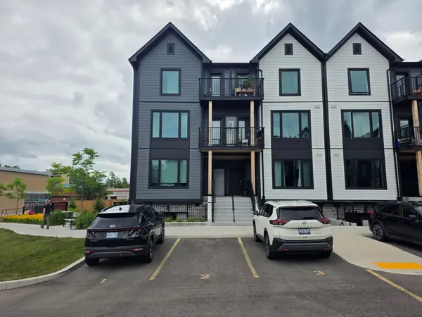 708 Woolwich ST #103, Guelph, ON N1H 3Z1