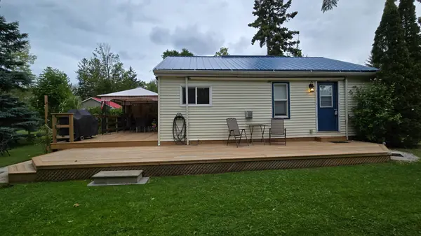 6 Park RD, Central Huron, ON N7A 3X8