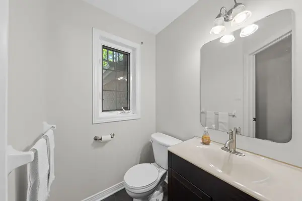 50 Gray CRES, Kanata, ON K2K 3L2