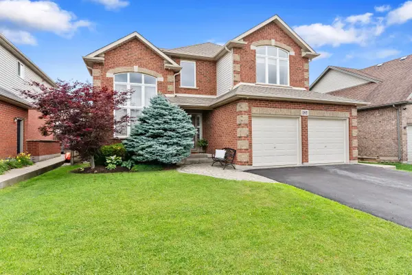 282 Winterberry BLVD, Thorold, ON L2V 5E5