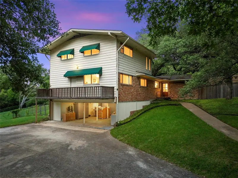 2425 Wendy Lane, Waco, TX 76710