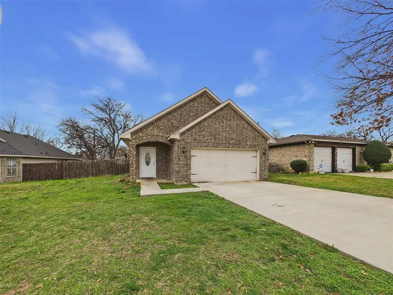 4405 Chickasaw Avenue, Fort Worth, TX 76119