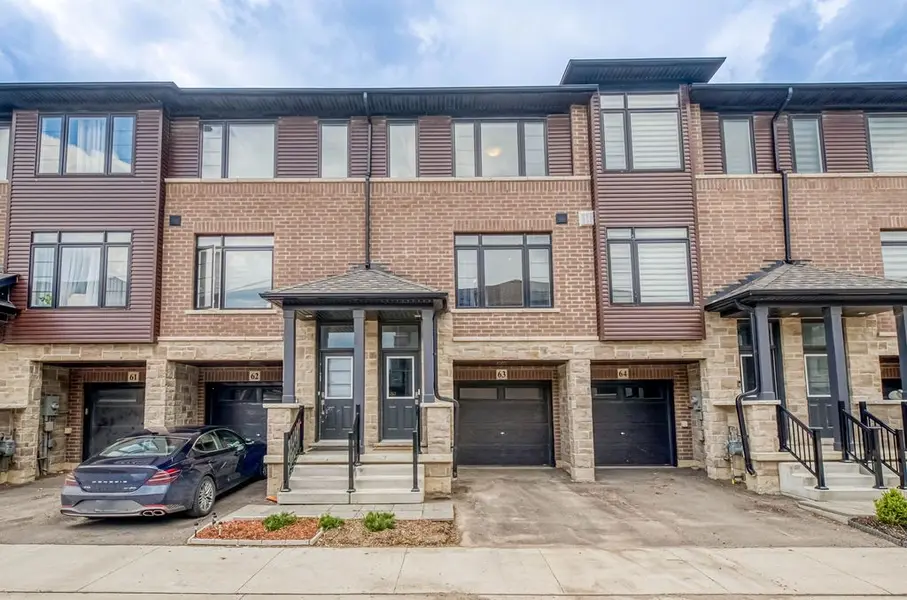 461 Blackburn Dr DR #63, Brantford, ON N3T 6S8