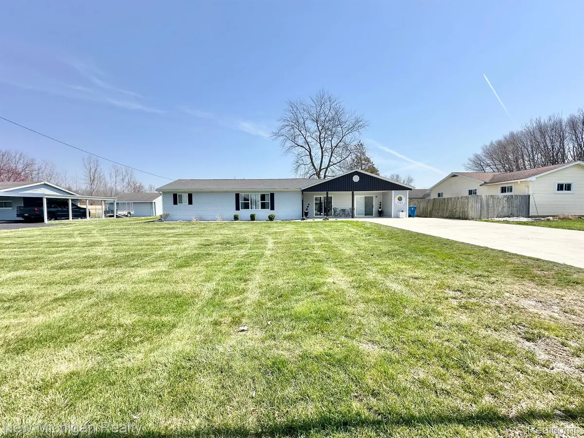 12293 TORREY RD, Fenton Twp, MI 48430