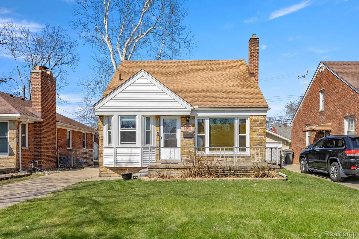 2045 BURGER ST, Dearborn, MI 48128