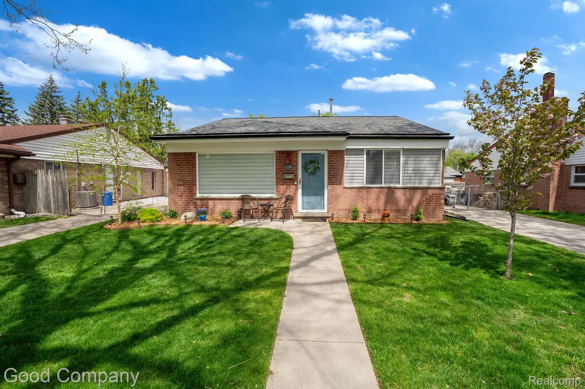 1299 JERRY AVE, Madison Heights, MI 48071