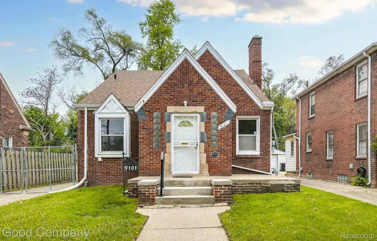 9101 HARTWELL ST, Originalcity, MI 48228