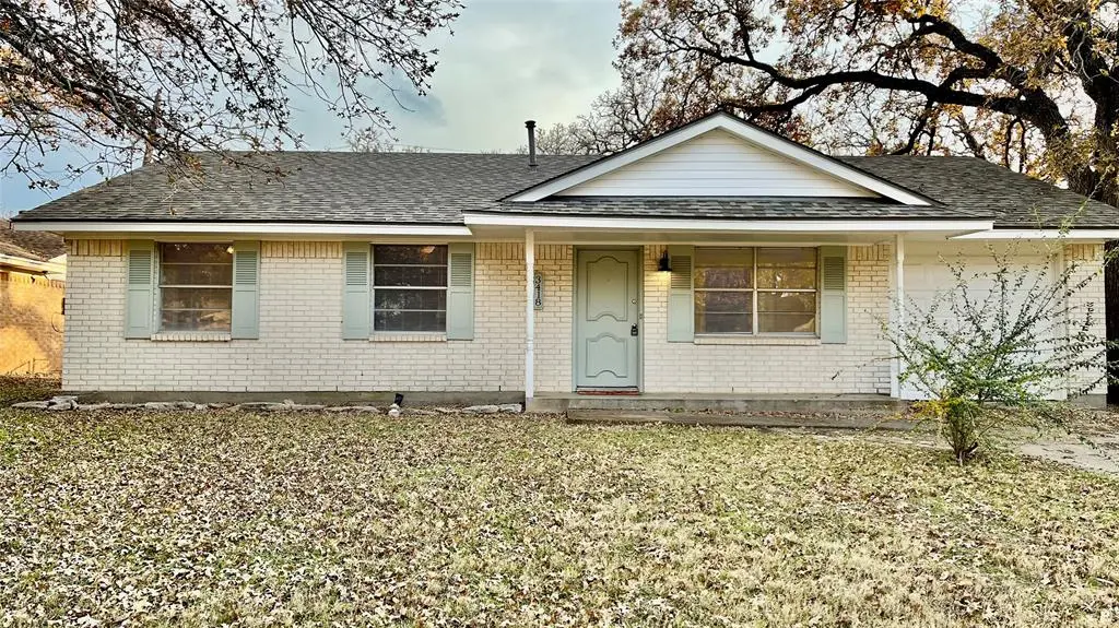 3418 Woodthrush Lane, Denton, TX 76209